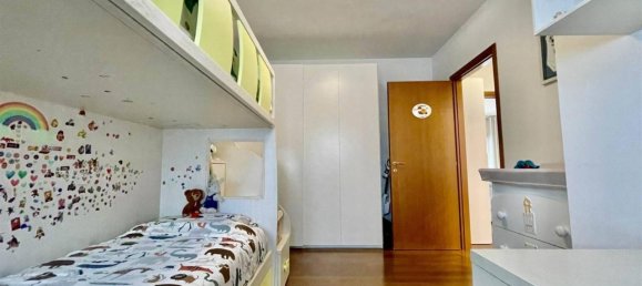 Apartamento de 3 divisões em Fino Mornasco, Italy N.º 29323 78