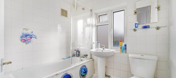 Casa T3 em Feltham, United Kingdom N.º 9814 9