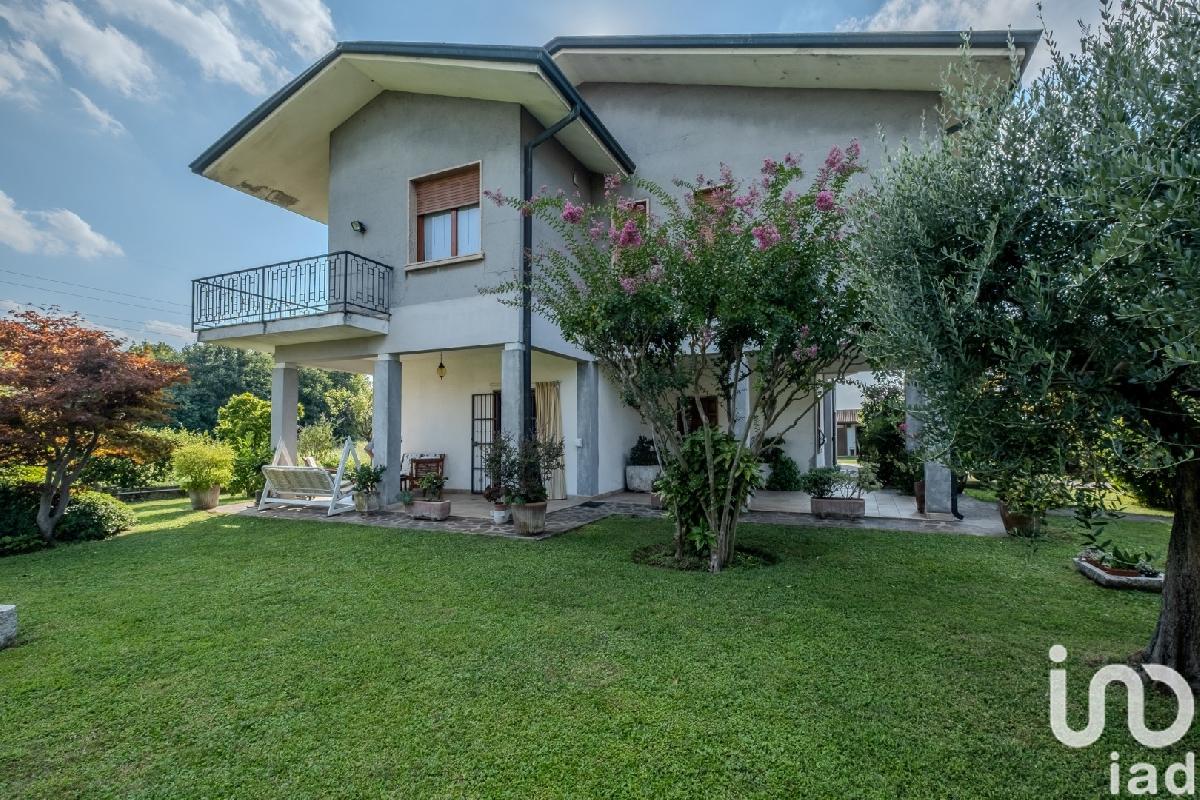 Villa T3 em Castiglione delle Stiviere, Italy N.º 329549