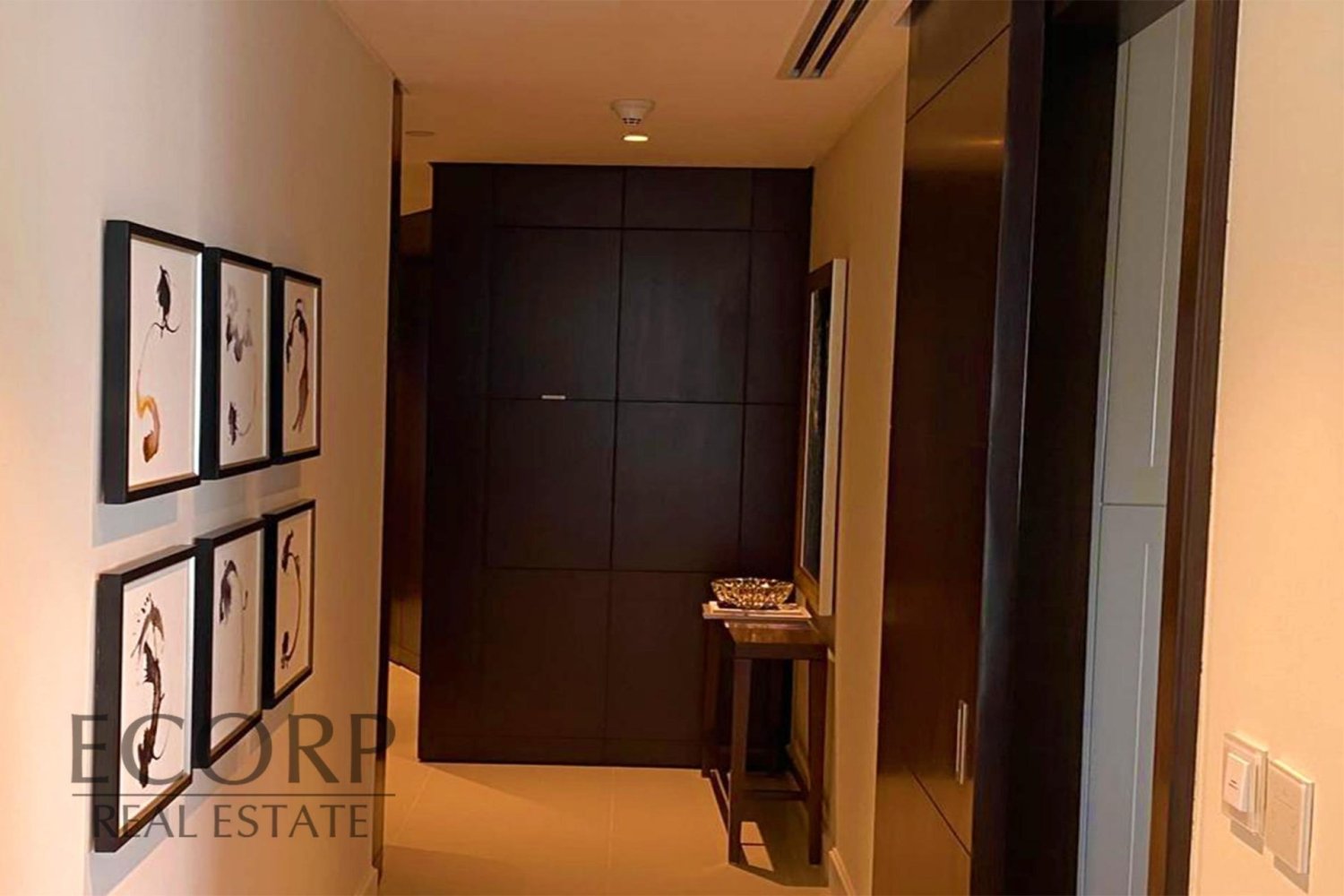 Apartamento T2 em Downtown Dubai (Downtown Burj Dubai), UAE N.º 8552