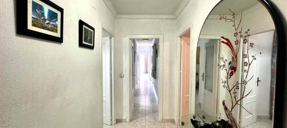 3 bedrooms Apartment in Torrevieja, Spain No. 187954 5
