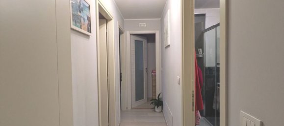 Квартира с 3 спальнями в Порденоне, Италия № 358093 9