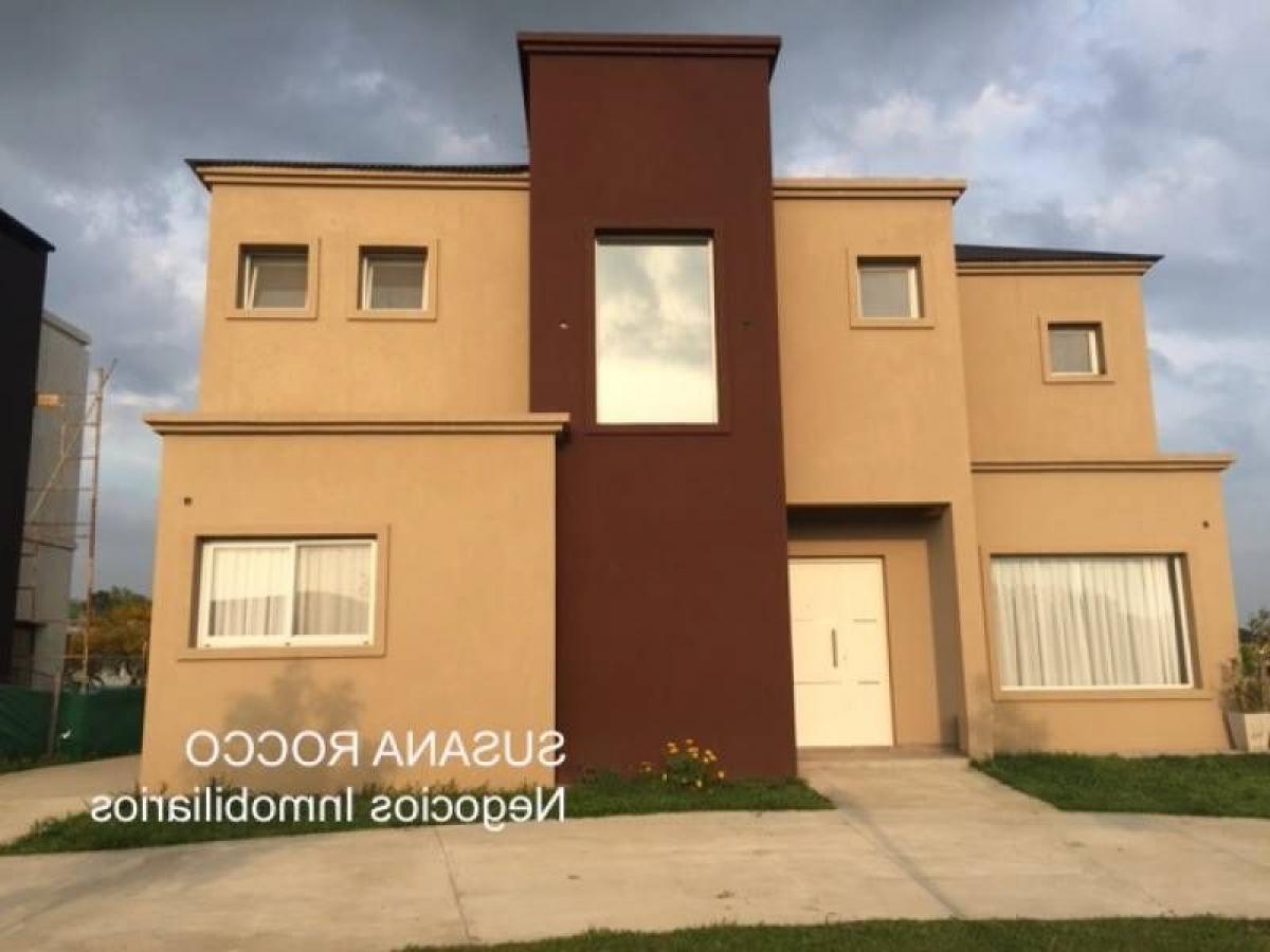 Casa de 3 dormitorios en Pilar, Argentina No. 66529