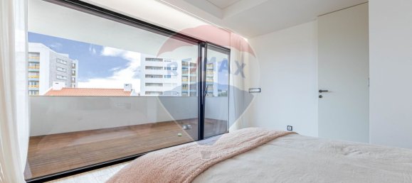 3 bedrooms Duplex in Oeiras, Portugal No. 76765 18