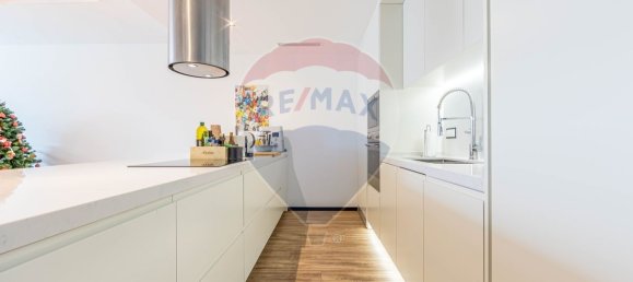 3 bedrooms Duplex in Oeiras, Portugal No. 76765 4