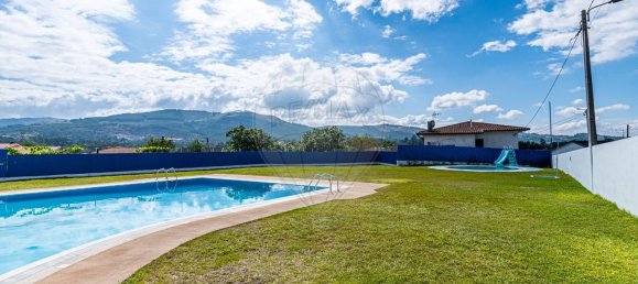 1287m² Commercial property in Santo Emiliao, Portugal No. 41405 17