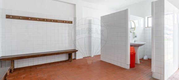 1287m² Commercial property in Santo Emiliao, Portugal No. 41405 21