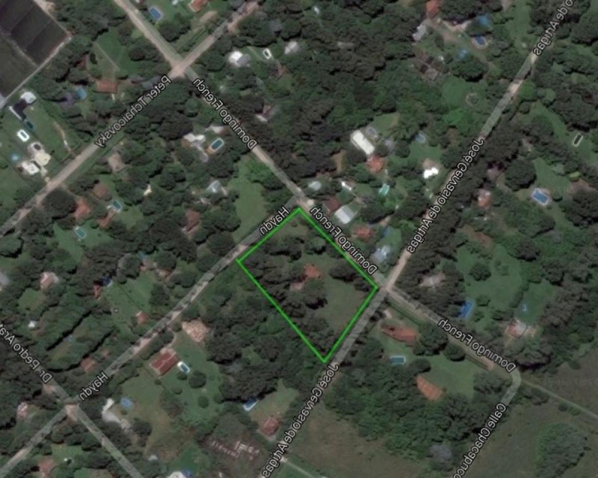 Terreno en José C. Paz, Argentina No. 110391