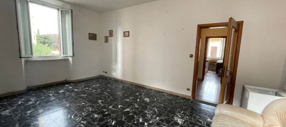 12 rooms House in Livorno, Italy No. 228432 2