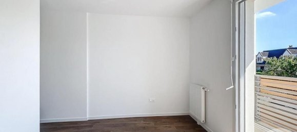 2 bedrooms Apartment in Serris, France No. 171248 8