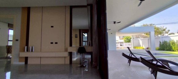 3 chambres house à vendre à Pattaya, Chonburi, Eastern Thailand, Thailand № 71890 24