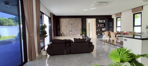 3 chambres house à vendre à Pattaya, Chonburi, Eastern Thailand, Thailand № 71890 8