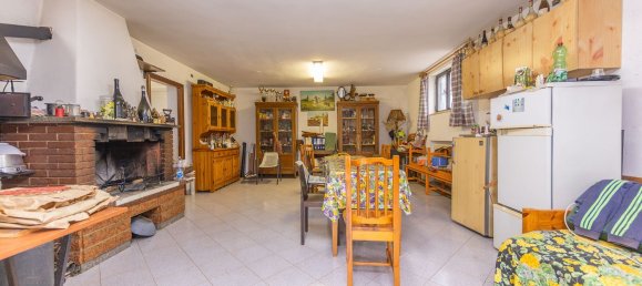 2 rooms House in Rome, Italy No. 117194 4