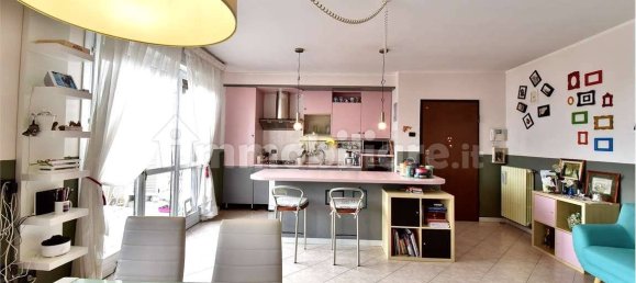 Apartamento de 2 dormitorios en Limido Comasco, Italy No. 6155 4