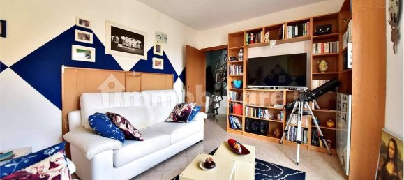 Apartamento de 2 dormitorios en Limido Comasco, Italy No. 6155 9