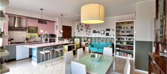 Apartamento de 2 dormitorios en Limido Comasco, Italy No. 6155 5