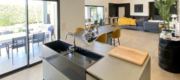 5 bedrooms Villa in Montpellier, France No. 309119 5