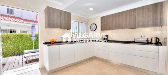 Villa T4 em Quarteira, Portugal N.º 296993 3