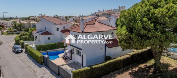 Villa T4 em Quarteira, Portugal N.º 296993 5