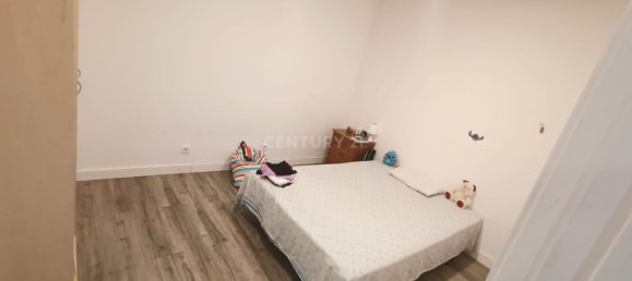 110m² Commercial property in Seixal, Portugal No. 156559 7