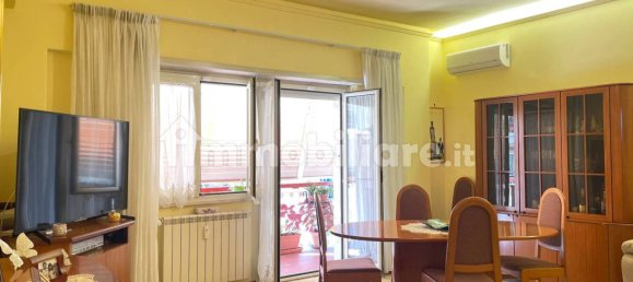 2 Schlafzimmer Wohnung in Rome, Italy, Nr. 315165 8