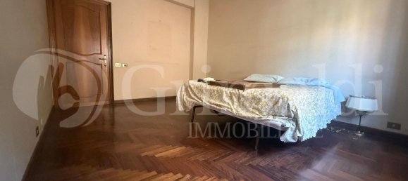 6 rooms Apartment in Rome, Italy No. 297129 18