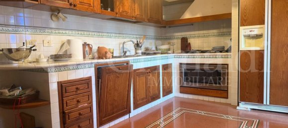 6 rooms Apartment in Rome, Italy No. 297129 14