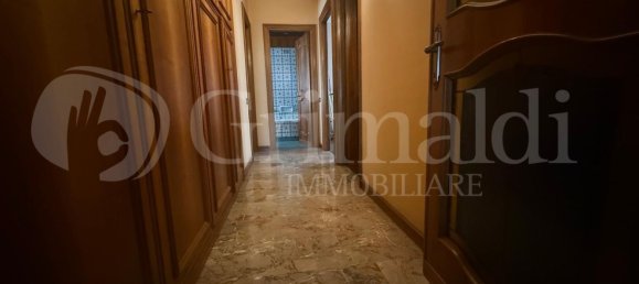 6 rooms Apartment in Rome, Italy No. 297129 20