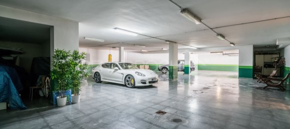 7 bedrooms Villa in Marbella, Spain No. 71837 36