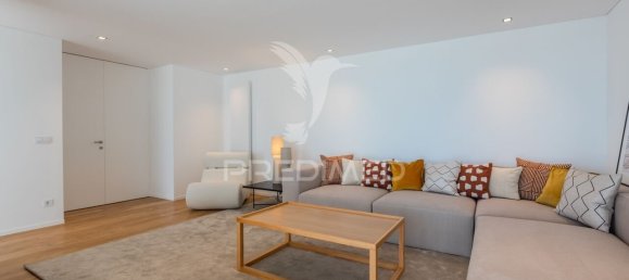 4 bedrooms Penthouse in Porto, Portugal No. 51635 32