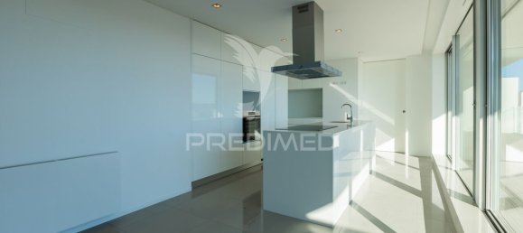4 bedrooms Penthouse in Porto, Portugal No. 51635 24