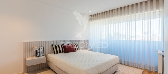 4 bedrooms Penthouse in Porto, Portugal No. 51635 17