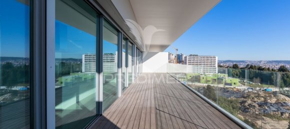 4 bedrooms Penthouse in Porto, Portugal No. 51635 31