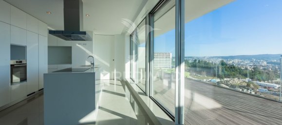 4 bedrooms Penthouse in Porto, Portugal No. 51635 30