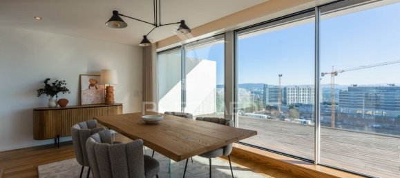 4 bedrooms Penthouse in Porto, Portugal No. 51635 20