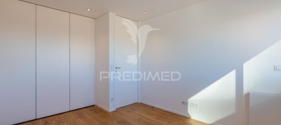 4 bedrooms Penthouse in Porto, Portugal No. 51635 3