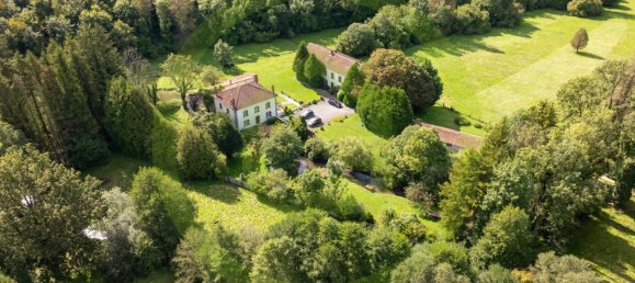 5 Schlafzimmer Haus in Lacroix-sur-Meuse, France, Nr. 236937 3