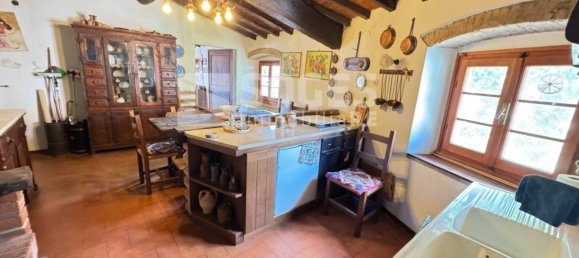 2 bedrooms Apartment in Reggello, Italy No. 328822 4