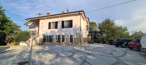 6 bedrooms Villa in Treia, Italy No. 198135 25