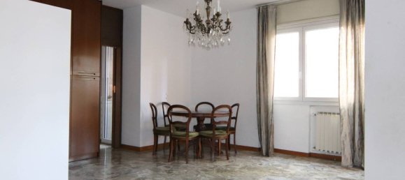 1 غرف نوم شقة في Varese, Italy رقم 378922 3