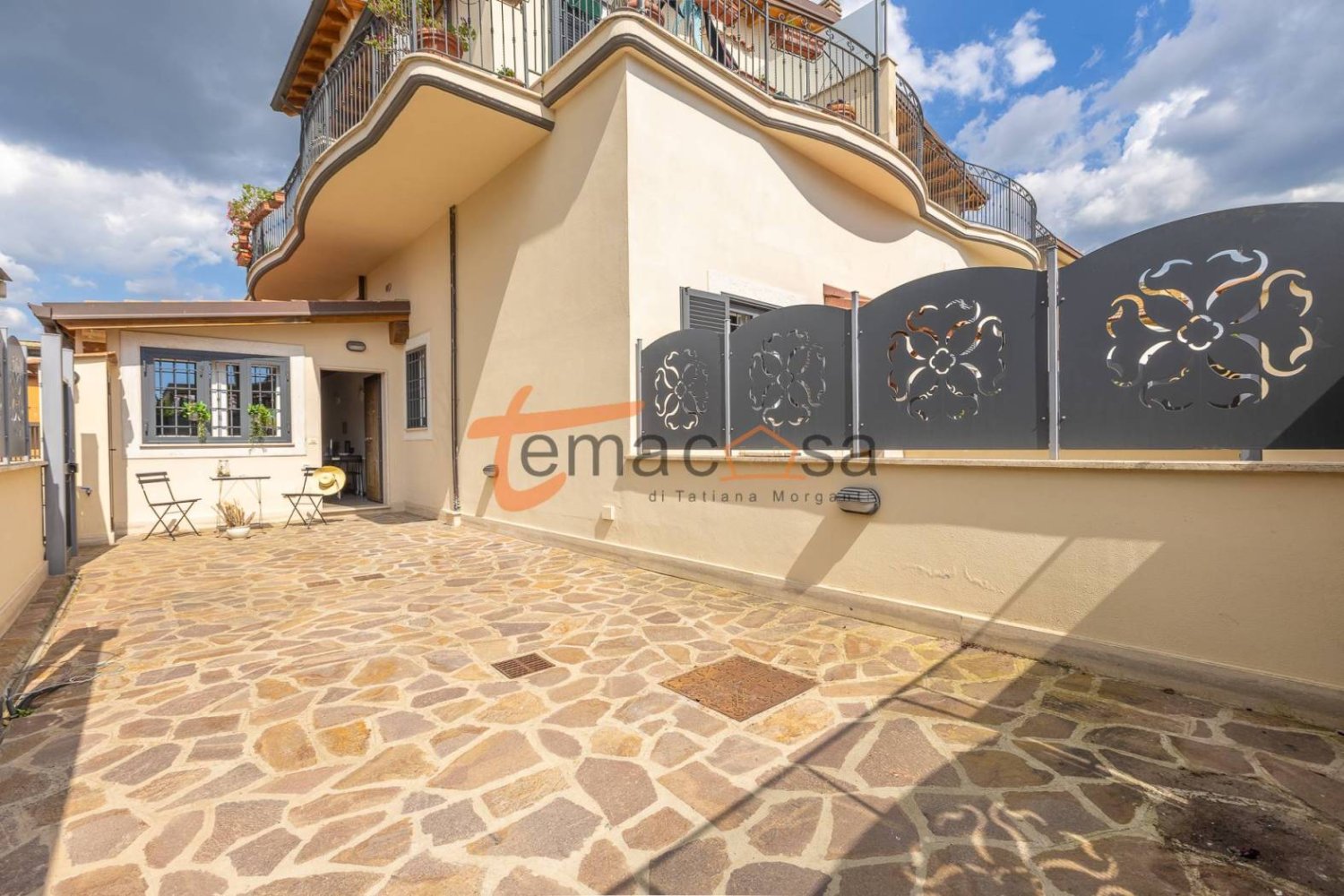 2 bedrooms Apartment in Rome, Italy No. 299399