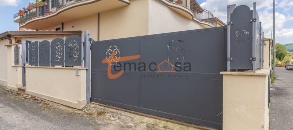 2 bedrooms Apartment in Rome, Italy No. 299399 13