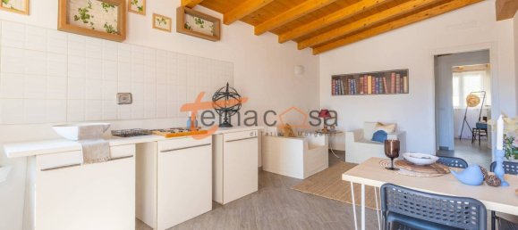 2 bedrooms Apartment in Rome, Italy No. 299399 2