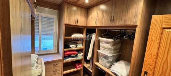 Apartamento de 4 dormitorios en San Luis de Sabinillas, Spain No. 140324 12