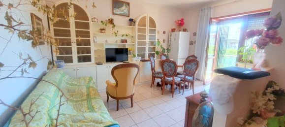 3 bedrooms Apartment in Pomezia, Italy No. 374609 5