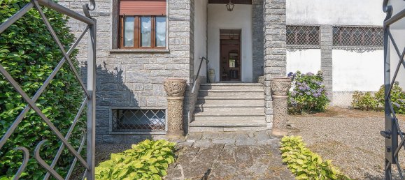 6 rooms House in Armeno, Italy No. 298799 3