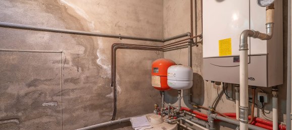 6 rooms House in Armeno, Italy No. 298799 35