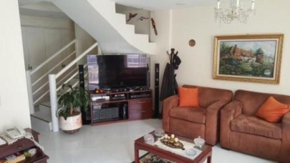 4 bedrooms House in Antioquia, Colombia No. 2799