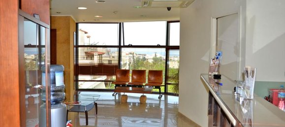 Недвижимость 2000м² в Элиникон, Элиникон-Арьируполис, Южные Афины, Аттика, Греция № 56599 4