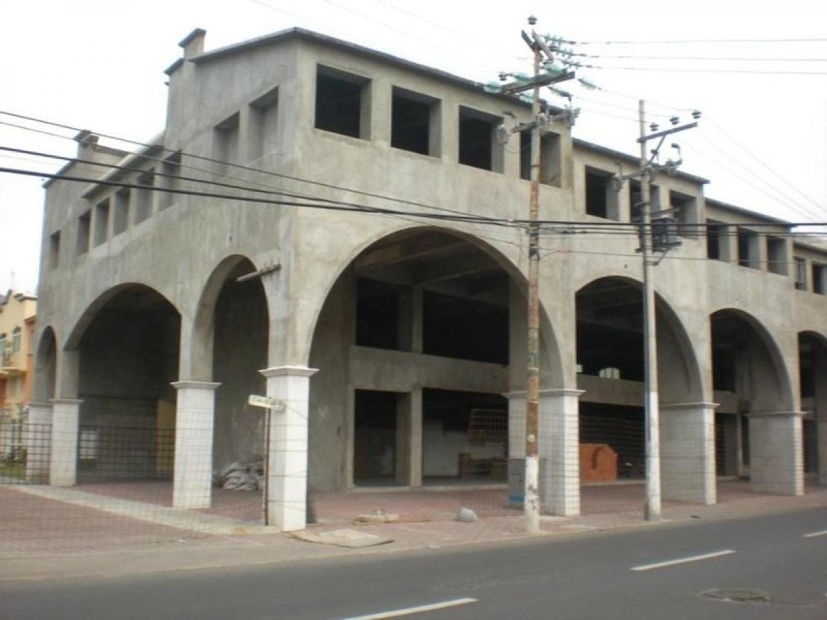 1157m² Building in Tlalnepantla, Mexico No. 201471